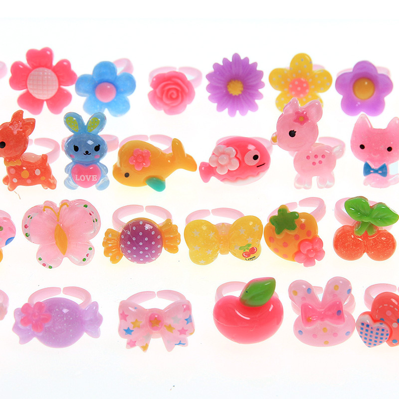 Cute Girl Resin Ring Toy Early Childhood Jewellery Toy Kindergarten Prize Gift