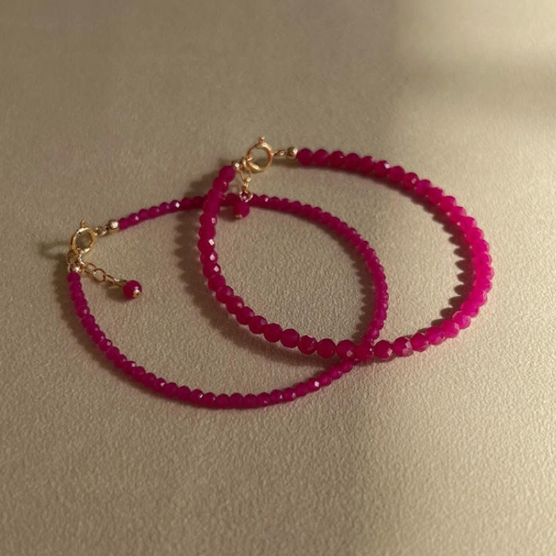 Natural Red Corundum Bracelet for Women, Simple and Exquisite Ruby Bracelet for Men, Niche High-End Light Luxury Fashion Versatile Natural Red Corundum Bracelet for Women, Simple and Exquisite Ruby Bracelet for Men, Niche High-End Light Luxury Fashion Versatile