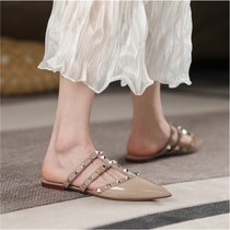 2024 new early spring rivets flat bottom sandals women pointed genuine leather Baotou Lyu Ding lazy people wearing shoes female outside half slippers