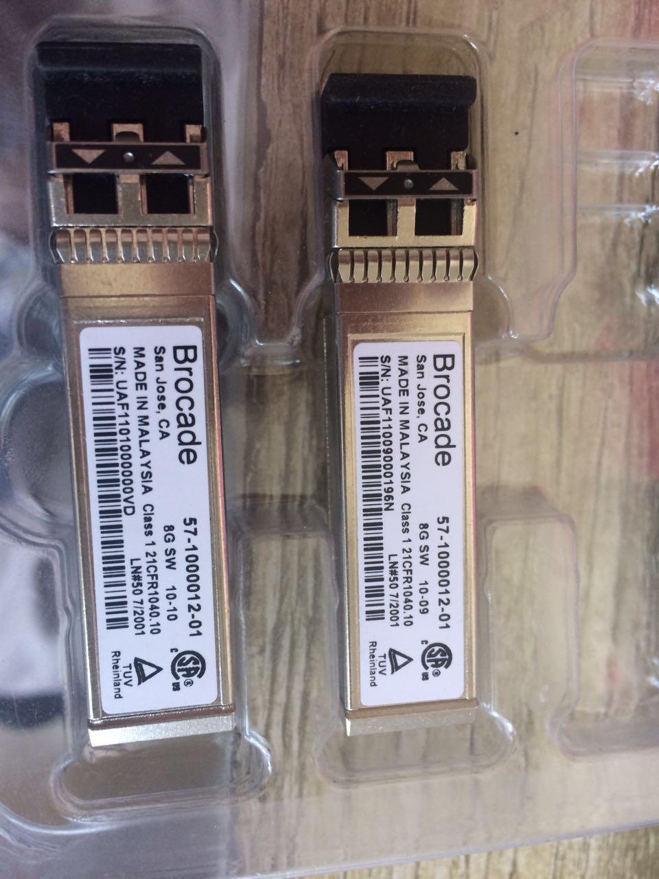 Brocade BROCADE 57-1000012-01 8G SW 850nm optical module BR300 IBM b24