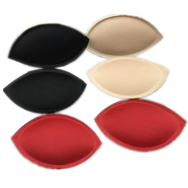 И underwear, sponge breast pads, yoga clothing, yoga mat, bra