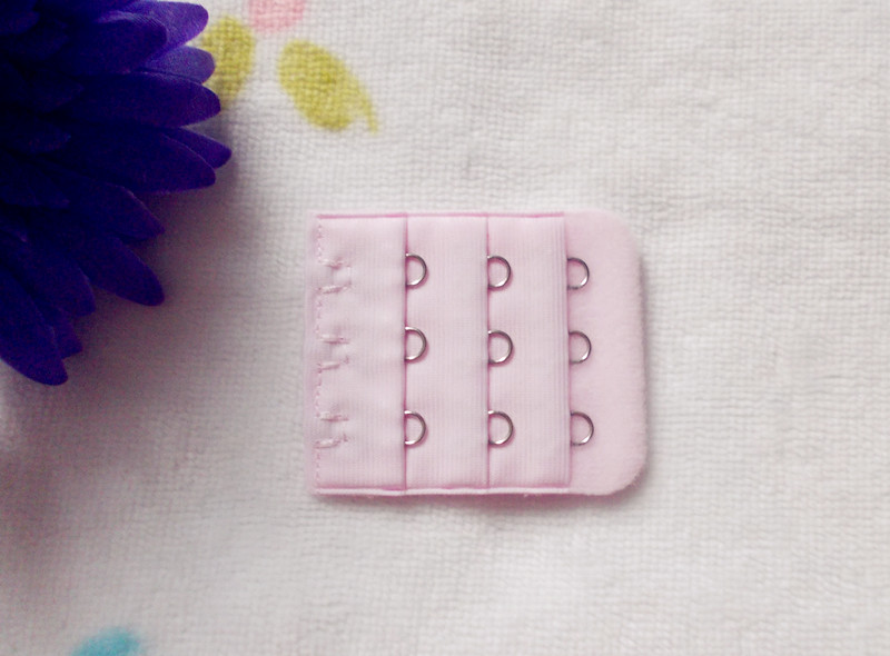 Đồ lót ba dây dài khóa mở rộng Khóa áo ngực Khóa sau khóa 4,5cm nhỏ ba hàng 3 khóa dây nối áo lót trong suốt