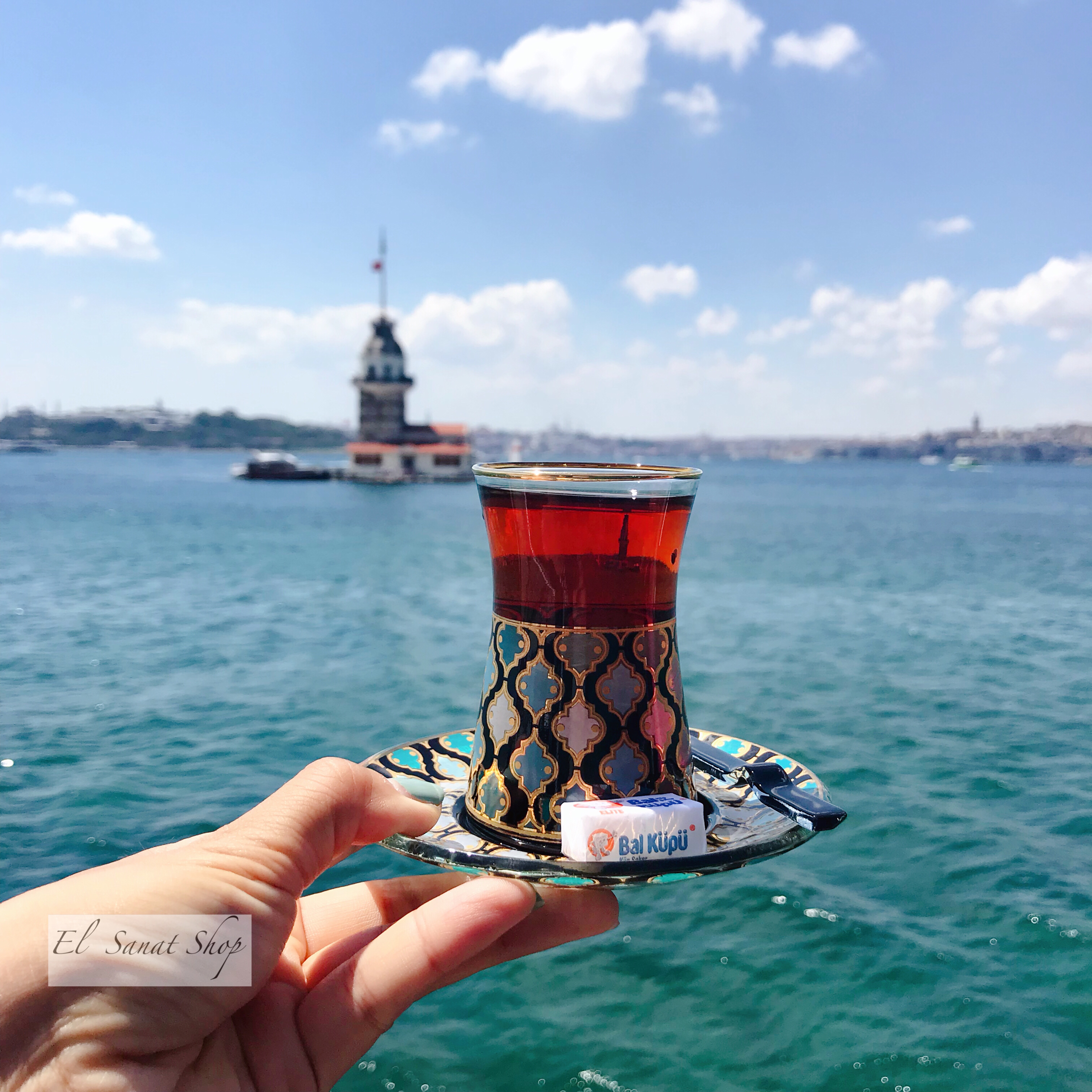 Turkish court wind black tea cup high-end home creative glass high temperature resistant spot 110ml