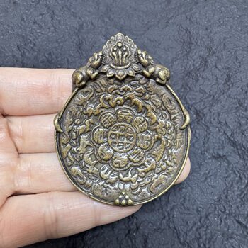 Antiques and miscellaneous collections, antique qing dynasty qianlong year bronze sculpture jiugong bagua card pendant
