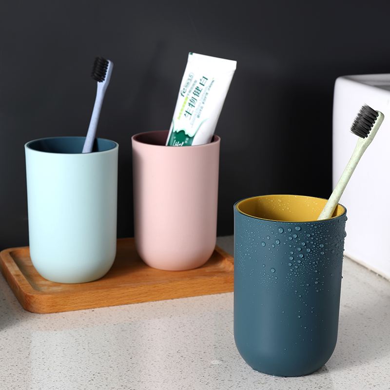 Simple wash mouth cup home brushing cup tooth barrel creative cute two-color cup tooth cylinder cup set couple water cup