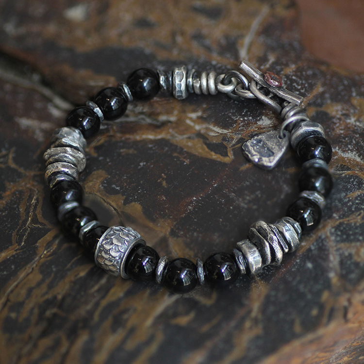 Vajra Original Design, the Heart of Lava, Black Onyx Silver Bracelet, Niche Retro Versatile Dragon Egg