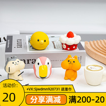 Japanese Petio Petio Dog Animal Cake Sound Latex Toys Grinding Teeth and Bite Resistance Safety