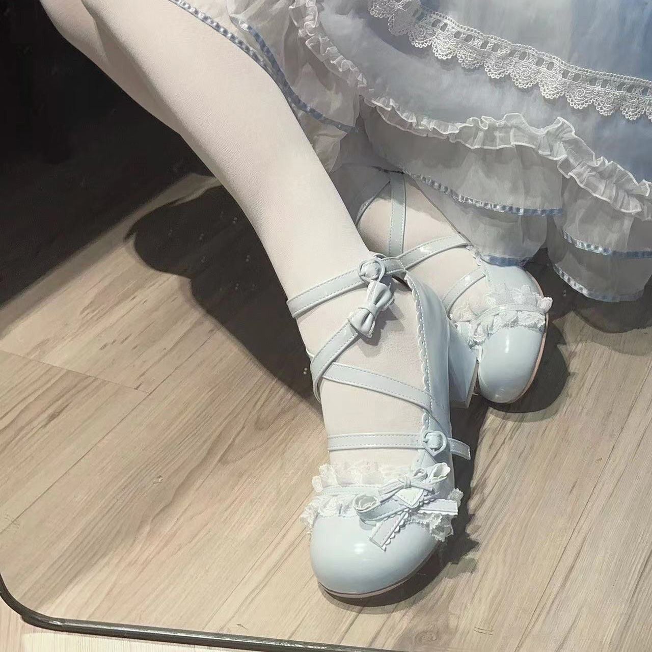 Original sweet Lolita shoes for women, 2026 new style, floral season Lolita Mary Jane high-heeled leather shoes.