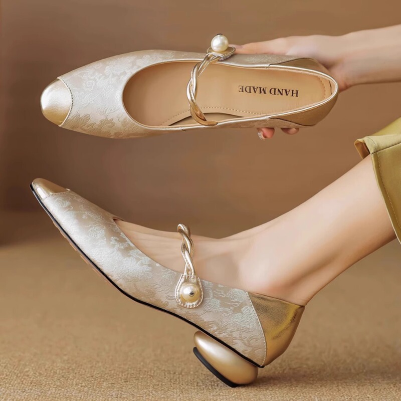 Soft Sheepskin Soft-Soled Chunky Heel Mary Jane Shoes for Women, Genuine Leather, 2026 Spring and Autumn New French Retro Style, Suitable for Pairing with Skirts