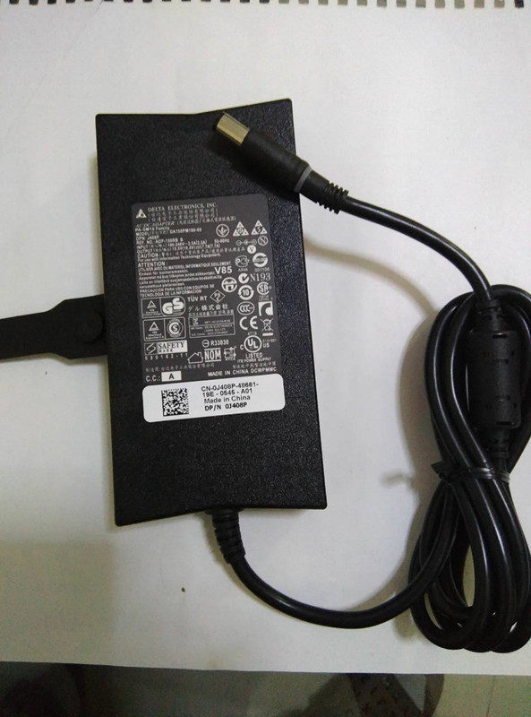 Applicable to Dell Dell Alienware Alienware Alienware M14X Power Connector 19 5V7 7A