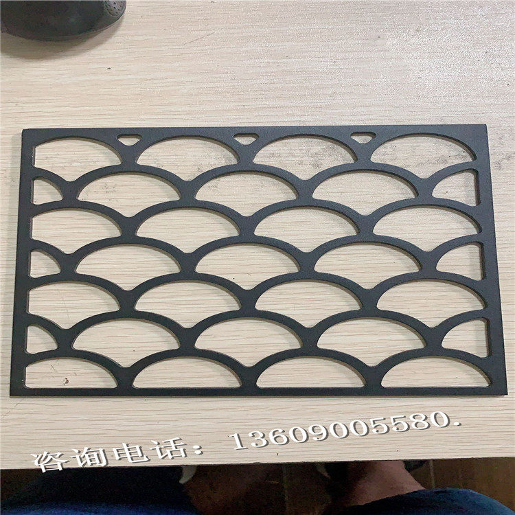 Green Hug Metal Sculpture Floral Plate Fish Scale Partition Custom Aluminum Alloy Flower Lattice New Chinese Carved Aluminum Screen