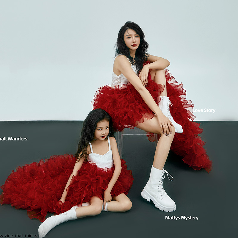 Children's Photography Clothing Family Theme Fashion Classy Studio Photo Dress Model Catwalk Tail Fashion Trendy Clothing