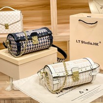 Genuine leather houndstooth bag female 2022 new INS counter cylindrical pillow bag Messenger bag small bag pet bag