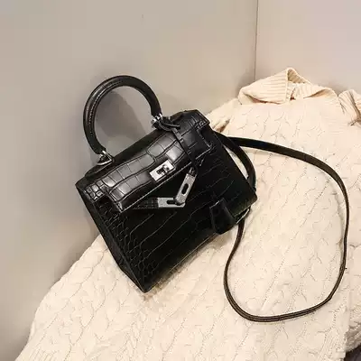 ITSK women bag 2021 New Tide shoulder shoulder bag female niche design advanced sense portable small bag Kelly bag