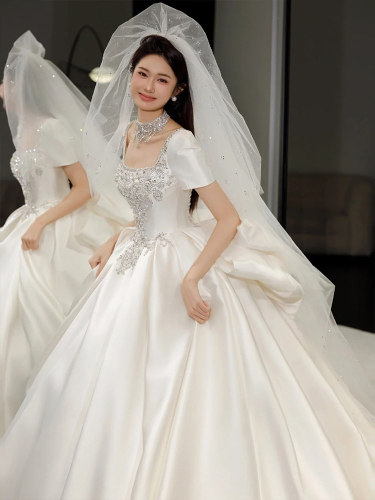 Атласное свадебное платье 2025 new bride heavy industry из высококачественной французской основной пряжи fugitive princess с шлейфом из маленькой приветственной пряжи