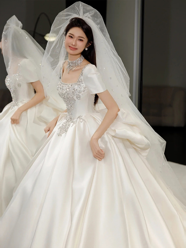 Satin Wedding Dress 2026 New Style Bridal Heavy-Duty High-End French Main Dress Runaway Princess Train Dress Petite Reception Dress Satin Wedding Dress 2026 New Style Bridal Heavy-Duty High-End French Main Dress Runaway Princess Train Dress Petite Reception Dress