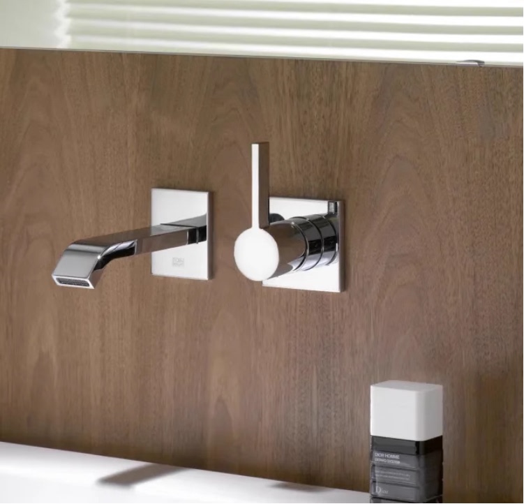 German Contemporary Dornbracht Wall Water Basin Faucet 36861670-00 Concealed Basin Faucet New Style