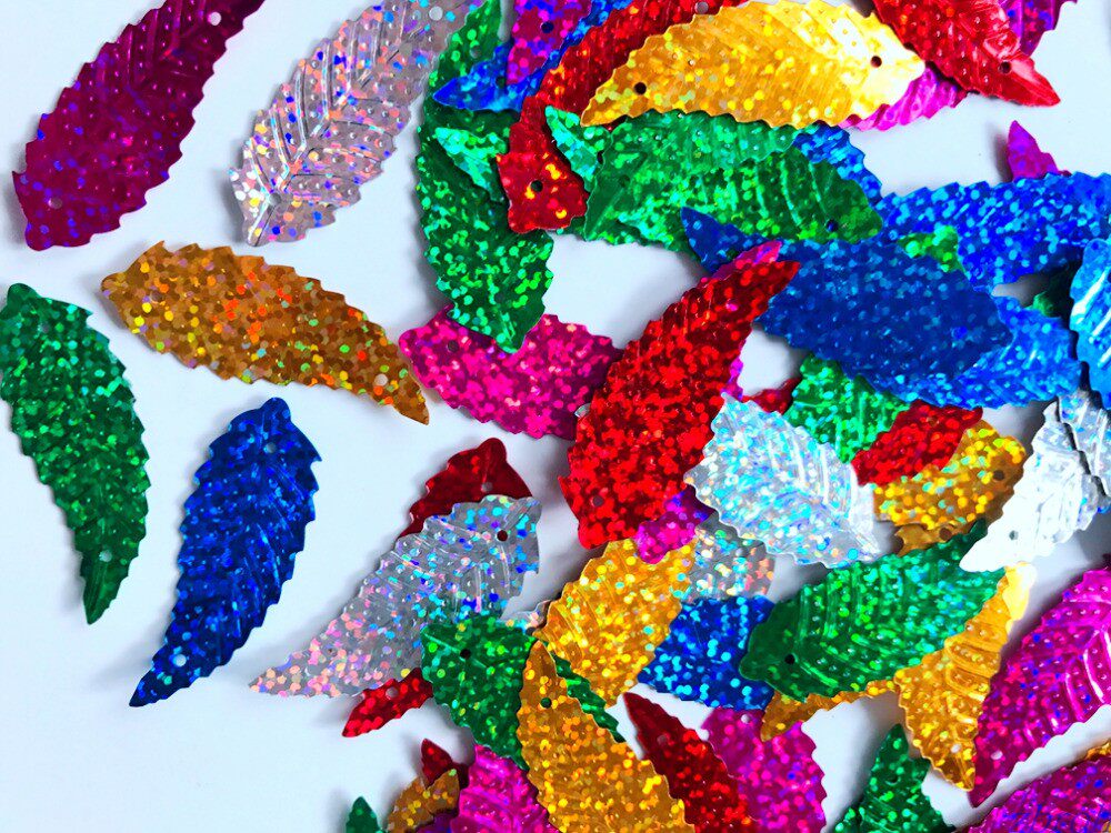 Mixed leaves shaped multi - colored hands sew 40x16mm DIY decorative accessories 200 pieces