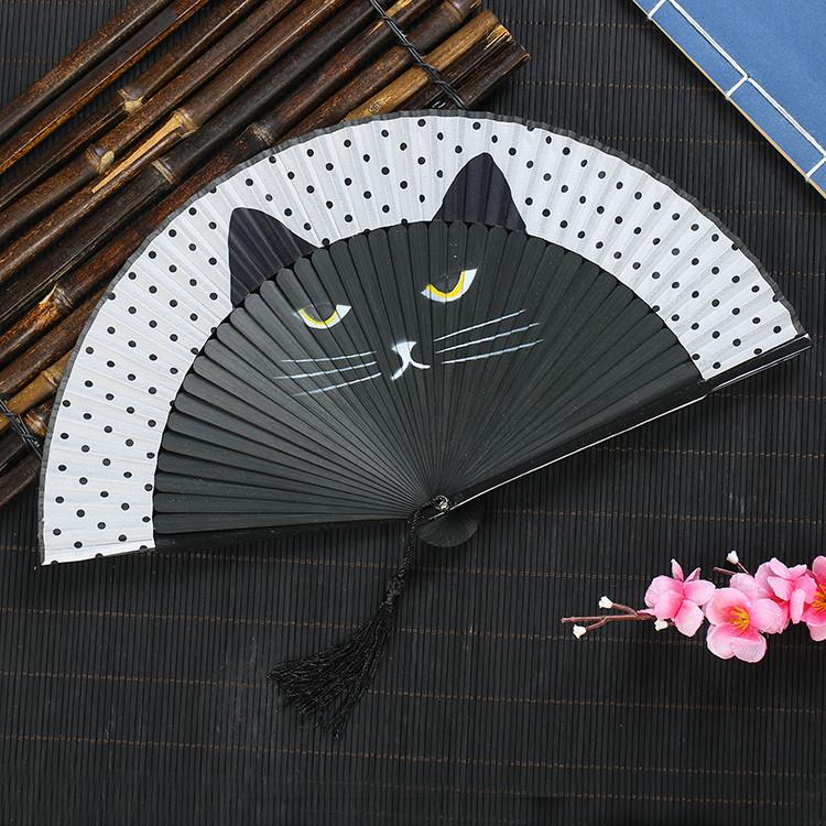 Black cat folding fan creative Japanese and wind giftsfan handle animated cartoon cute girl dragon cat children fan