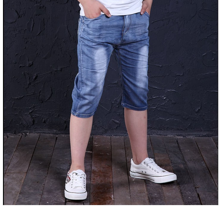 Trai quần mùa hè năm 2018 mới lớn trẻ em quần short denim Hàn Quốc phiên bản của bảy quần cậu bé nhỏ lỏng quần quần