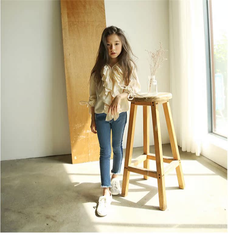 Áo sơ mi bé gái mùa thu 2018 mới phiên bản Hàn Quốc của bé gái cổ sen lá sen cổ chữ V kiểu dáng công chúa nước ngoài dài tay áo sơ mi trẻ em 10 tuổi
