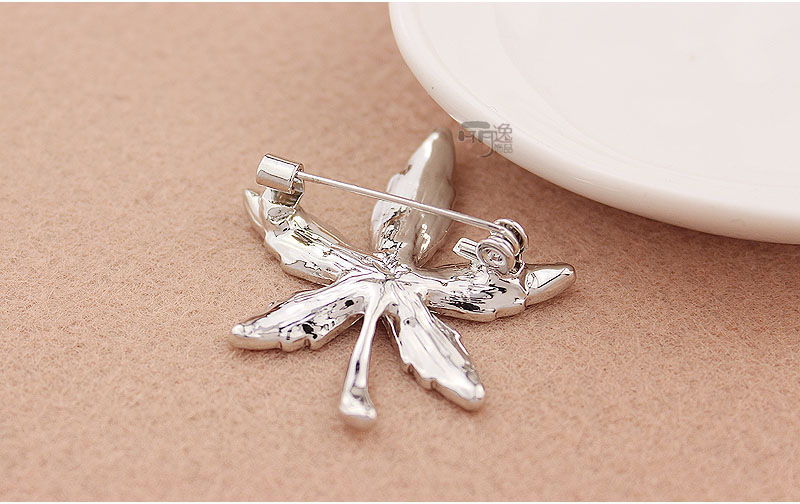 Hàn quốc Brooch Pin Retro Phụ Kiện Phụ Nữ Phần Trên Áo Đàn Bà Dễ Thương Khăn Choàng Khóa Áo Len Phù Hợp Với Trâm Coat Buckle