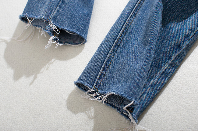 Bộ ria mép mới của Hàn Quốc 2108 Phụ nữ mới mặc bị hỏng 9 điểm denim jeans BF thẳng quần baggy jean nữ