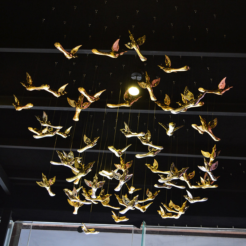 Hanging environment decoration Ceiling pendant Hotel shopping mall Sky interior decoration Electroplated bird jewelry store hanging