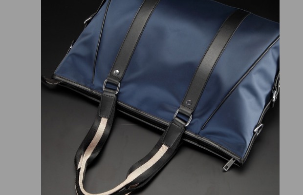 男士包包男式手提包横款潮流休闲男包单肩斜挎