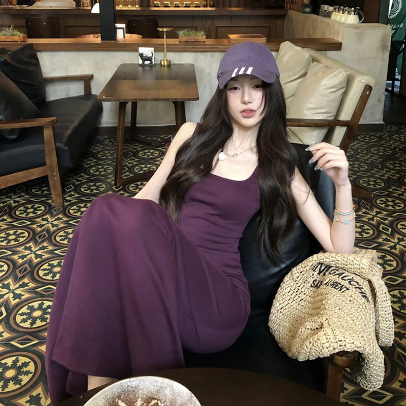 Purple Sleeveless Suspender Dress for Women, Summer Slim Fit, Waist-Cinching, Slimming, Elegant, Hip-Hugging Long Dress, Perfect for Vacation, Very Beautiful Dress Purple Sleeveless Suspender Dress for Women, Summer Slim Fit, Waist-Cinching, Slimming, Elegant, Hip-Hugging Long Dress, Perfect for Vacation, Very Beautiful Dress