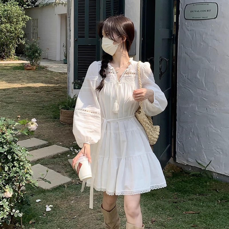 French-Style White Long-Sleeved Shirt Dress, Casual Women's Summer New Style, Early Autumn Wear, Travel Wear, Short Skirt