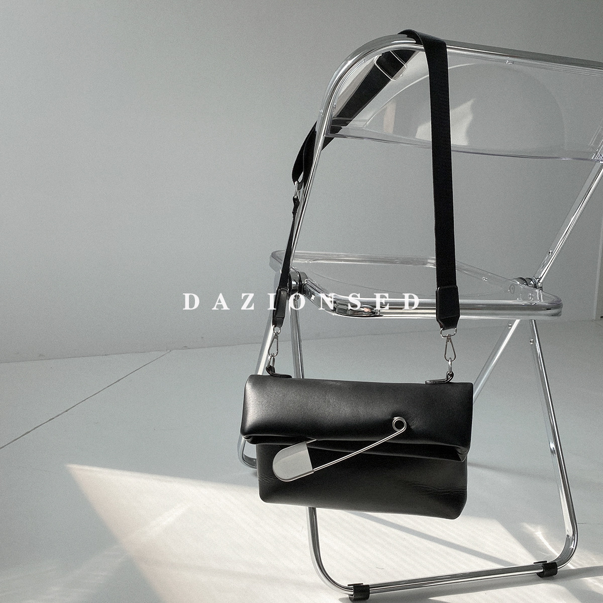 DAZO new Korean Slide Handle Bag Bag Men and Women of the same trend in casual PU bag