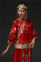  Huafen wedding clothes original Xiuhe clothes hand-embroidered dragon and phoenix plate gold embroidery short three-point sleeves suitable for petite brides