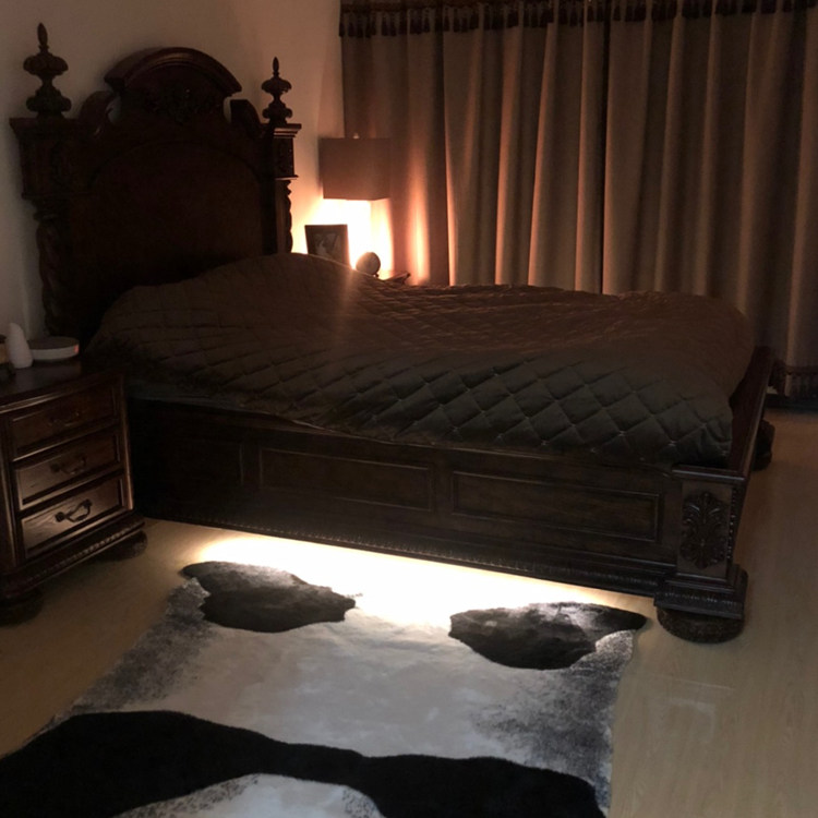 Intelligent LED night light bedroom bedside human body induction automatic switch bed atmosphere light with light bar