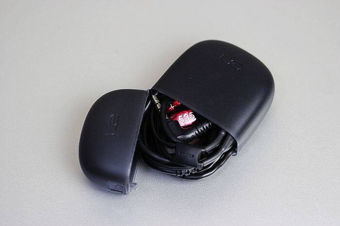 Original UE compact storage box bluetooth earphone box for N200A SE535LTD BO H5 wooden steamed bread