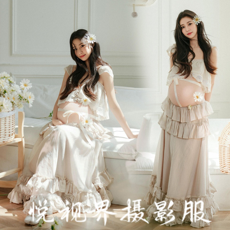 Photo Studio Maternity Wear, French Romantic Style, Ruffled Cake Skirt, Sweet Princess Style, Pregnant Mother Art Photo Photography Clothing Photo Studio Maternity Wear, French Romantic Style, Ruffled Cake Skirt, Sweet Princess Style, Pregnant Mother Art Photo Photography Clothing