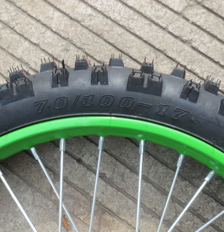 Xe mô tô địa hình cỡ nhỏ phụ kiện tốc độ cao 90 / 100-14 70 / 100-17 inch với hốc bánh xe C vành xe máy thái lan