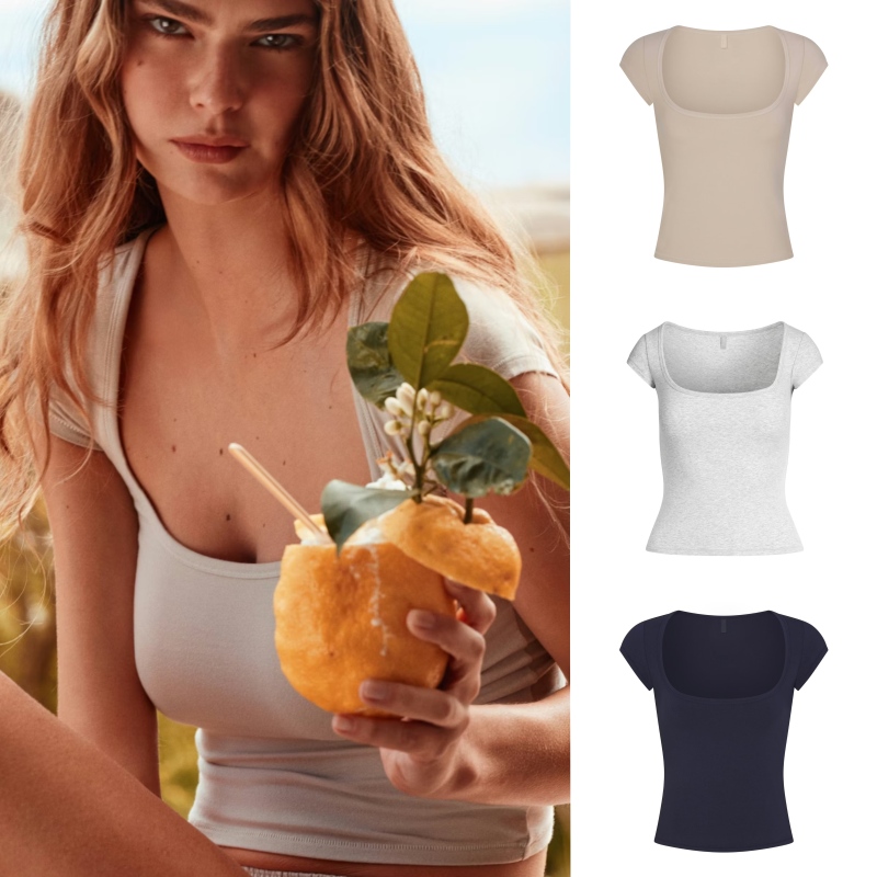 In Stock New Color Skims Cotton Jersey Scoop T-Shirt Cotton Crew Neck French Short-Sleeve T-Shirt In Stock New Color Skims Cotton Jersey Scoop T-Shirt Cotton Crew Neck French Short-Sleeve T-Shirt