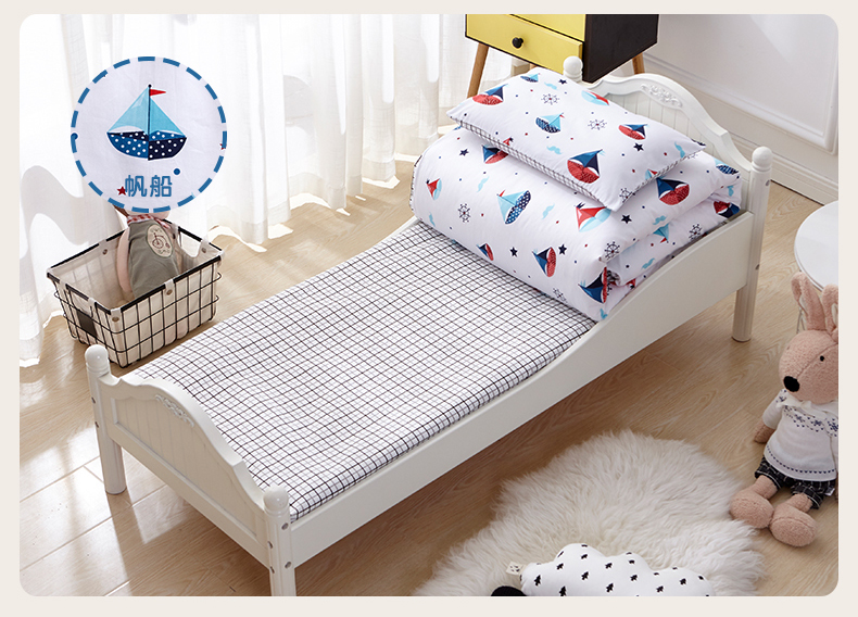 Mẫu giáo chăn ba mảnh bông trẻ em chăn bé nap cotton AB phiên bản giường với lõi sáu mảnh mùa đông