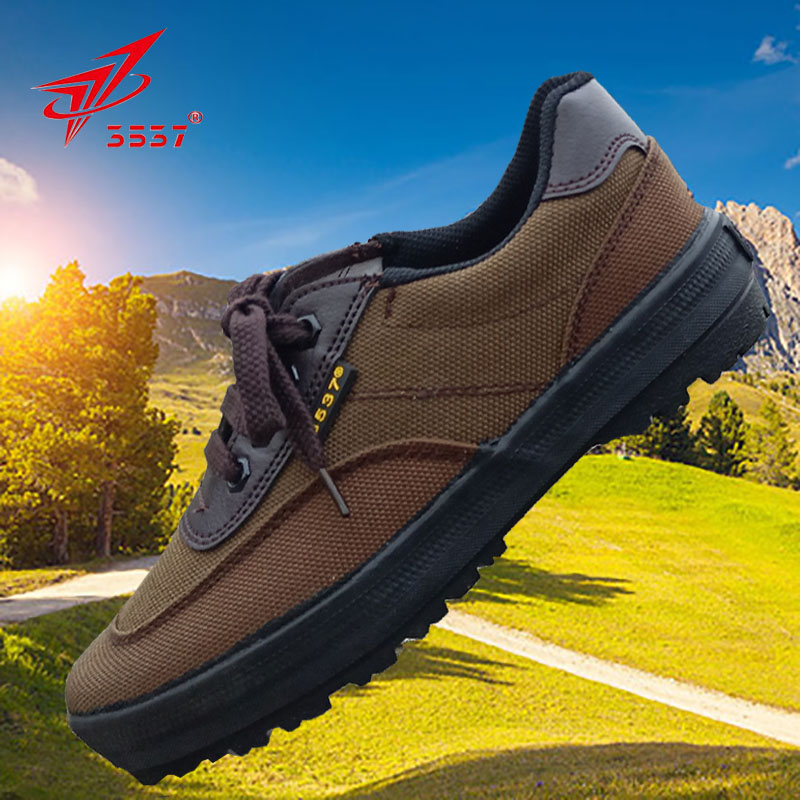 3537 labor insurance shoes wear-resistant 3537 liberation shoes non-slip deodorant canvas shoes training outdoor hiking shoes