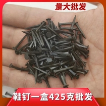High quality studs stinky leather studs triangular studs pointed studs square studs 16mm small nails 19 22 25mm nails