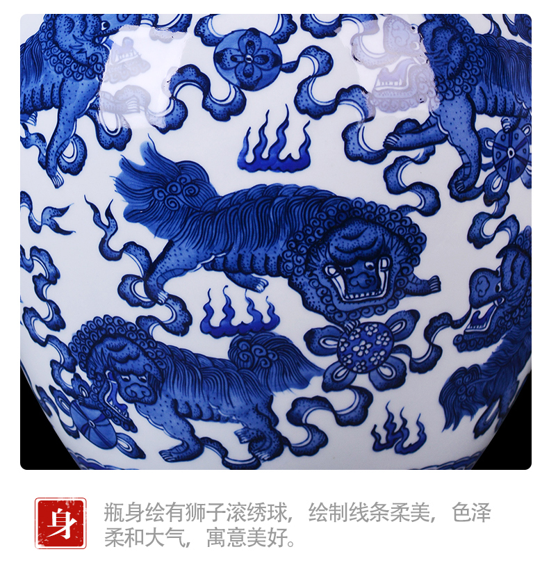 Jingdezhen ceramics Chinese antique blue and white porcelain vase sitting room home decoration study office furnishing articles