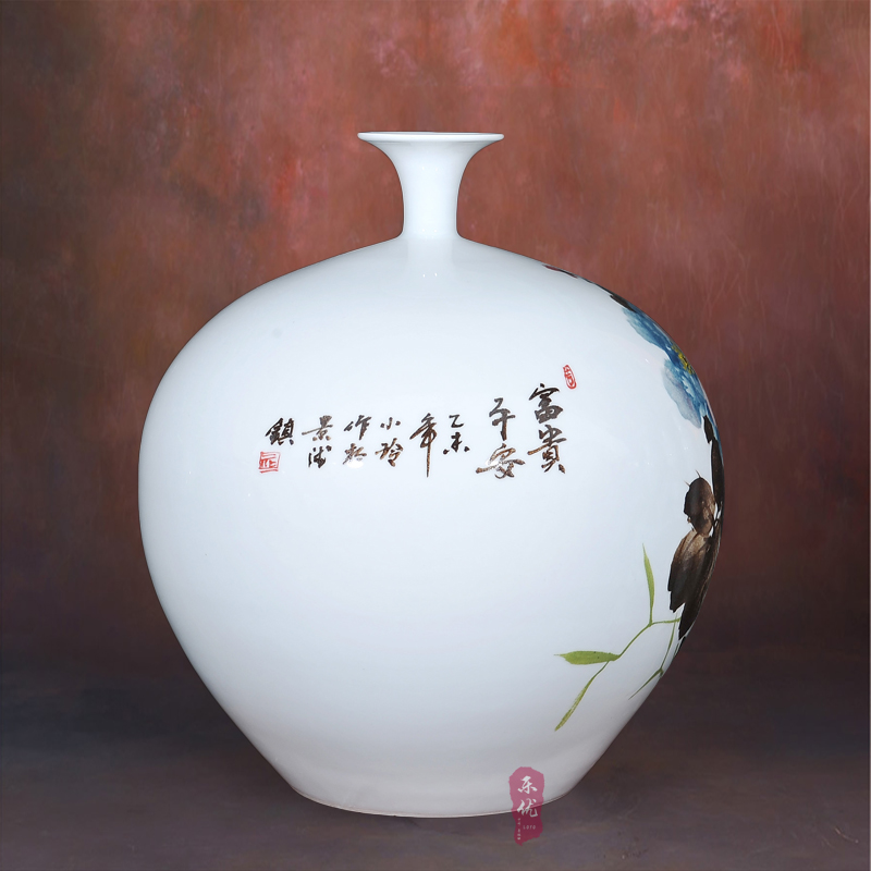 Jingdezhen ceramics lrene riches and honour peace vases, flower receptacle I and contracted household crafts are sitting room