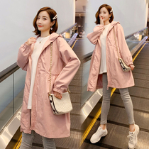 Pregnant womens windbreaker jacket womens mid-length 2020 Korean autumn fashion large size loose pregnancy autumn top trend