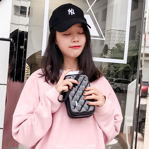 Travel portable bag Makeup Bag Women Portable Travel Large Capacity Wash Bag Supplies Cashier Bags Net Red Box single-Taobao