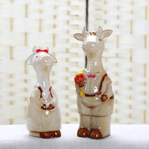 European-style country animal decoration Ceramic cow couple ornaments Garden garden pastoral style home craft jewelry ornaments
