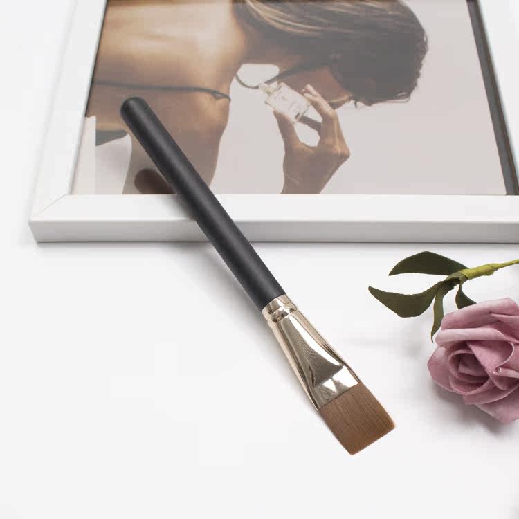 191 mask brush flat head makeup brush flat head foundation brush does not eat powder traceless thin base makeup brush man-made fiber