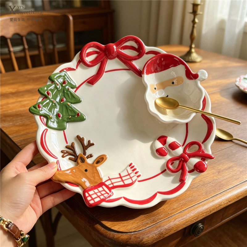 Mud Christmas Three-Dimensional Relief Ceramic Divided Plate Santa Claus Reindeer Bow Dessert Plate Holiday Dessert Plate