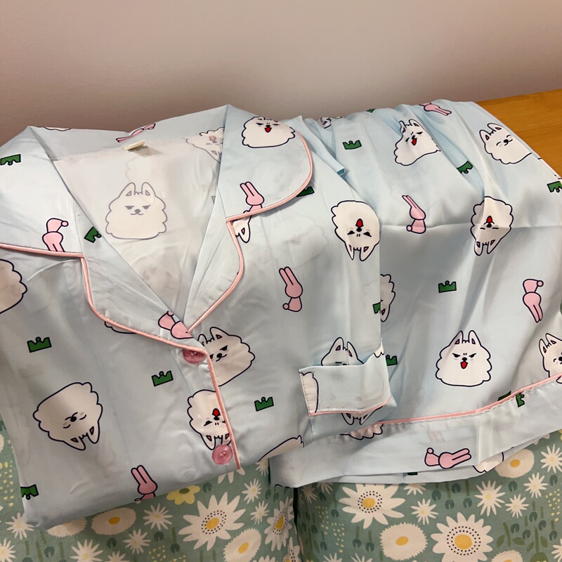 Jiaoba Rabbit Txt Style Cute Pajamas for Women, Summer Ice Silk Short-Sleeved Shorts, Thin and Cool Korean Home Wear