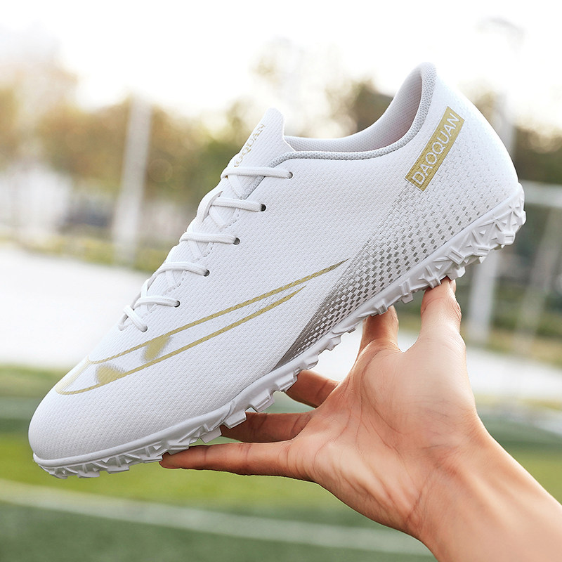 C Ro cr7 Football Shoes Assassin male and female student children adult length crushed TF nails Little Li Zi sports training sneakers